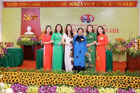 Chi bộ Trường Mầm non Kim Lan tham dự Đại hội đại biểu Đảng bộ xã Kim Lan lần thứ XXIX nhiệm kỳ 2020-2025